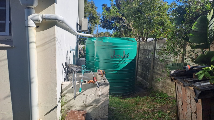 4 Bedroom Property for Sale in Beacon Bay Eastern Cape